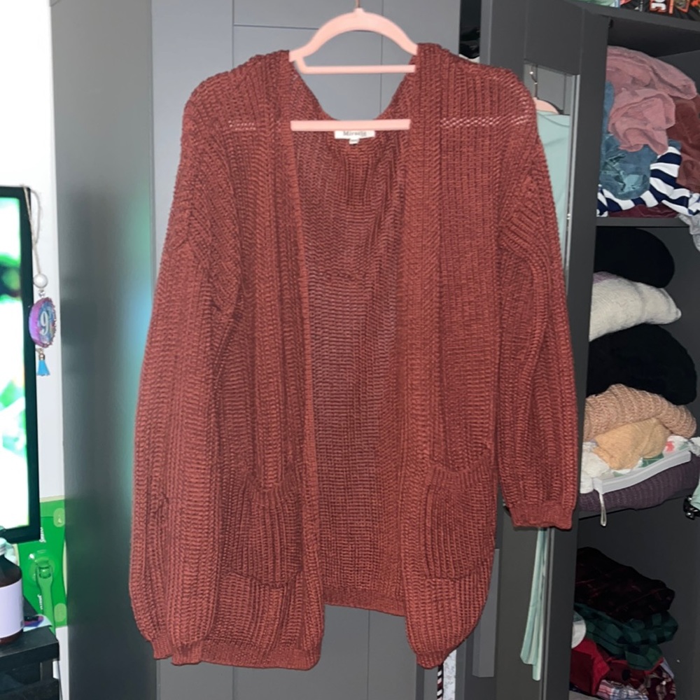 Oversized knit cardigan - lightly worn - super soft